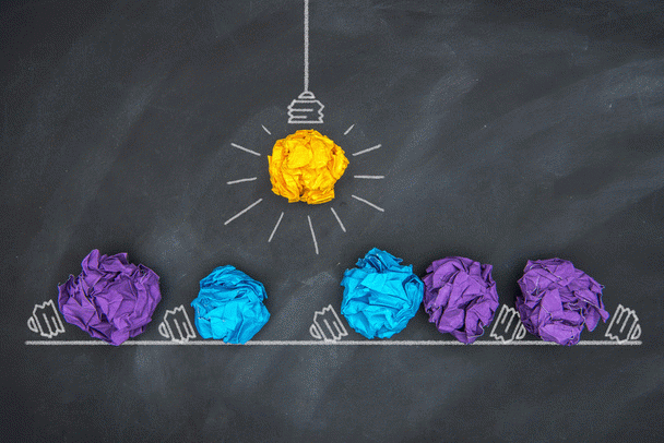 چرا گربه من اینقدر خودش را لیس می‌زند؟ 16 نکته و 7 علت که نباید از آن‌ها غافل شوید!